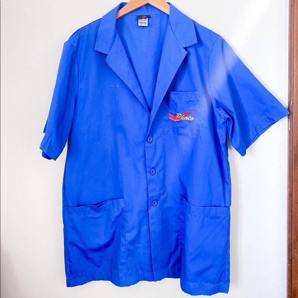 vintage photo-themed button-up